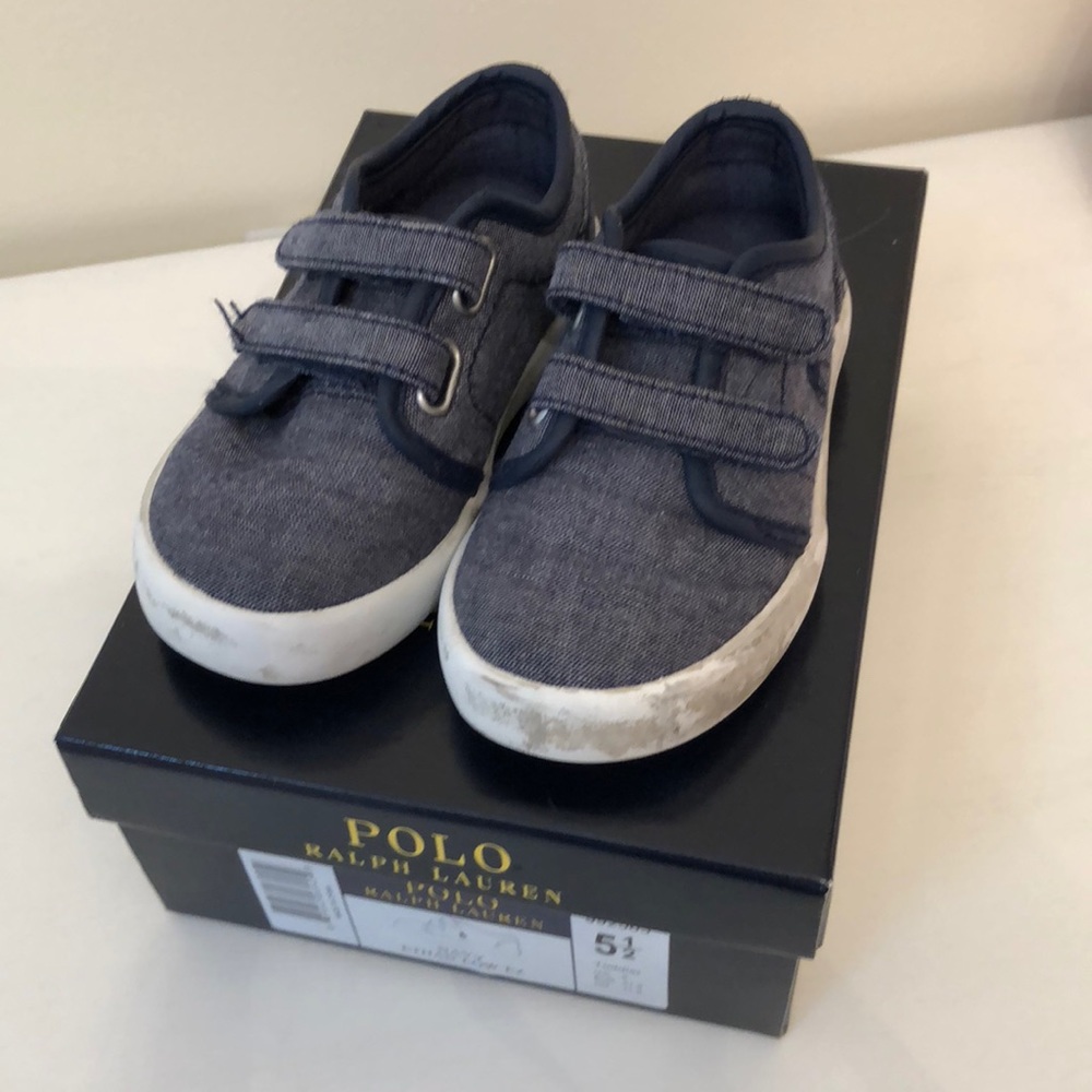 Navy Polo sneakers